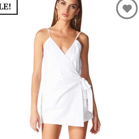 Lioness Dresses & Skirts - White lioness rouje romper NWT